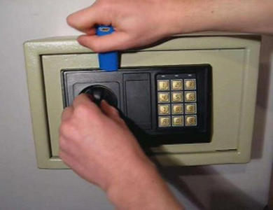 万秀24小时上门开锁公司