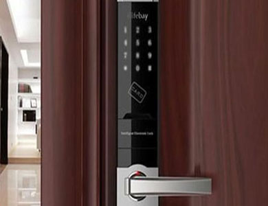 万秀24小时上门开锁公司